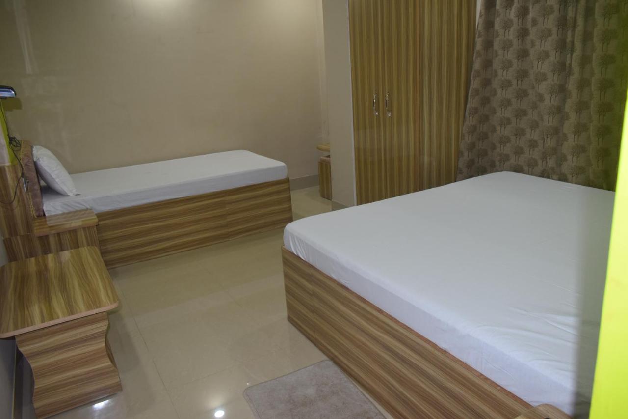 Airport Lodge Siliguri Exterior foto
